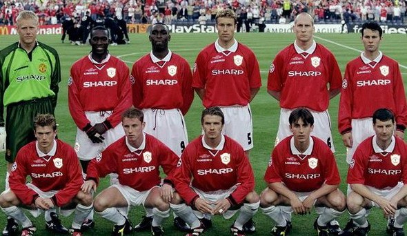 多个奖杯 多个奖杯